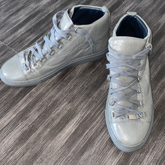 Pre Owned authentic Balenciaga shoes - Picture 4 of 10